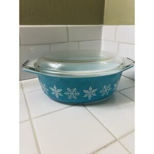 Vintage Pyrex Snowflake Blue Cinderella Casserole Dish With Lid 9 Inches